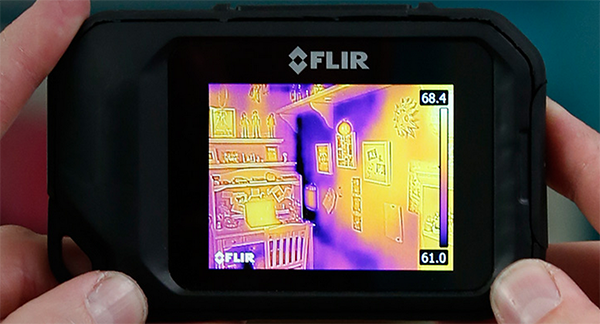 Termocamera FLIR C3 rear